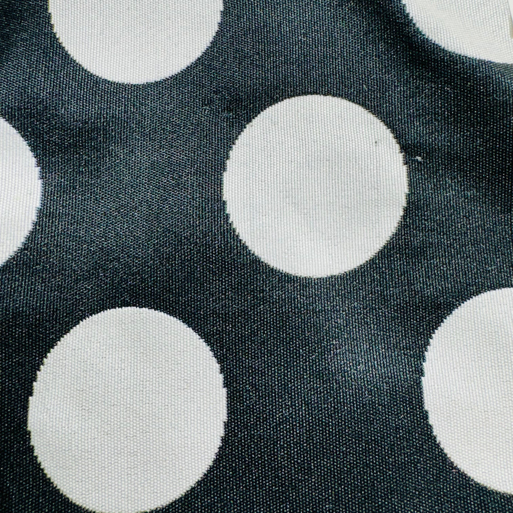 Black White Dot