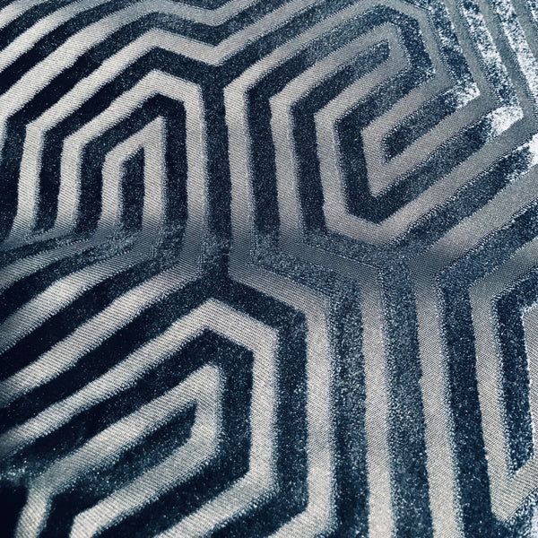 Velvet Maze