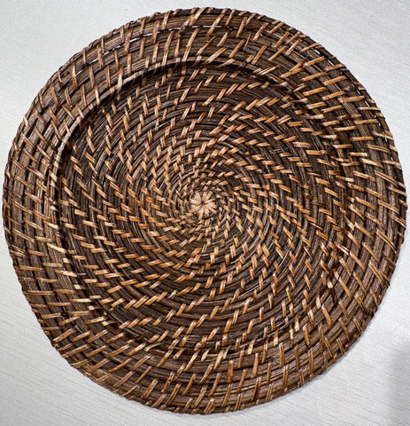 Rattan Charger